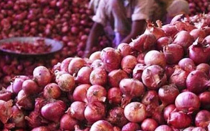 পেঁয়াজের প্রতি কেজি ১২০ টাকা
