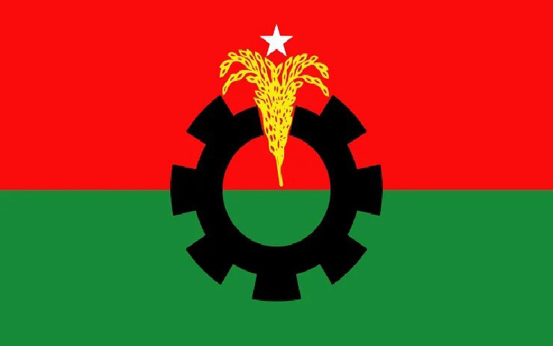 নয়াপল্টনে বিএনপি কার্যালয়ে ডিবির অভিযান