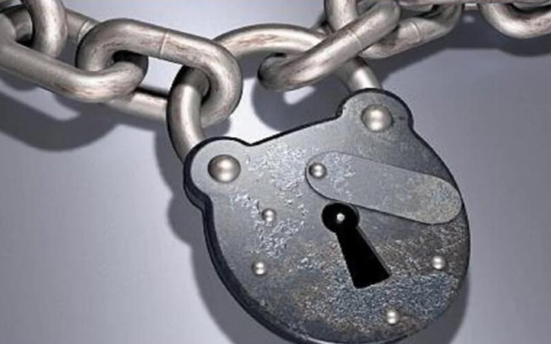 দেশের পাবলিক বিশ্ববিদ্যালয়ে ঝুলছে তালা
