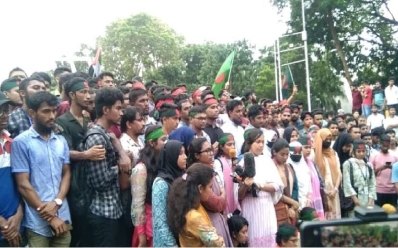 আজ সকাল ১০টায় মাঠে নামবে শিক্ষার্থীরা