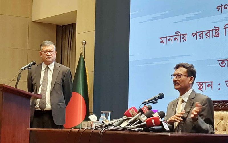 শেখ হাসিনা ভারতে থাকলেও বাংলাদেশের সঙ্গে সম্পর্ক নষ্ট হবে না: পররাষ্ট্র উপদেষ্টা