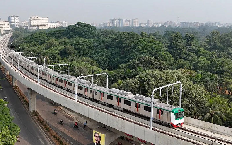 ৩৭ দিন পর চালু হলো মেট্রোরেল
