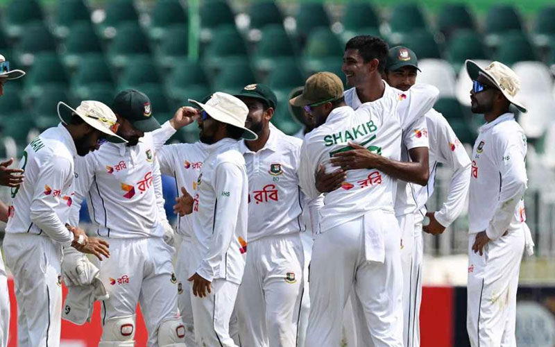 রাতে দেশে ফিরছে শান্তরা