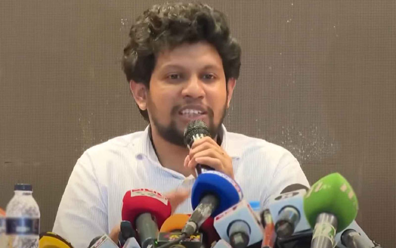 ছাত্রলীগের প্রচার-প্রসার আইনত নিষিদ্ধ : মাহফুজ আলম