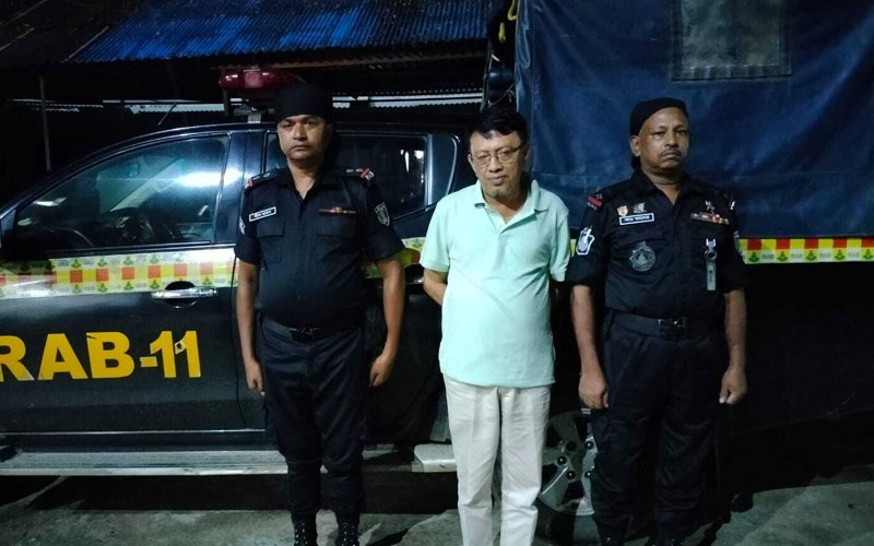 নোয়াখালীতে হত্যা মামলায় সাবেক কাউন্সিলর গ্রেপ্তার