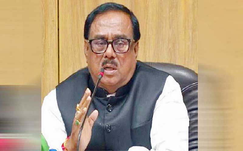 সাবেক খাদ্যমন্ত্রী সাধন চন্দ্র মজুমদার গ্রেপ্তার