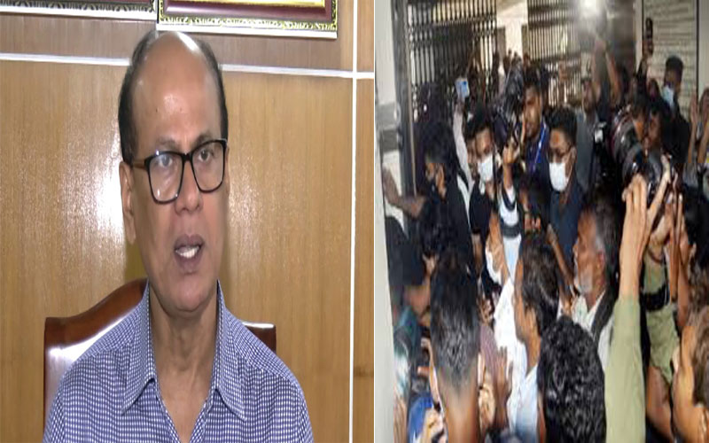 আন্দোলনের মুখে ঢাকা বোর্ড চেয়ারম্যানের পদত্যাগের ঘোষণা