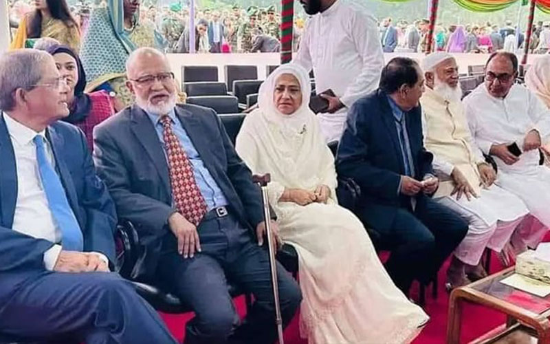 সেনাকুঞ্জে জামায়াতের আমির ডা. শফিকুর রহমান