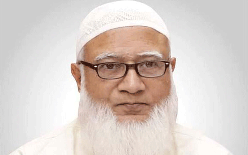 দেশ ছেড়ে পালাতে হয়, এমন রাজনীতি করা যাবে না:আমির
