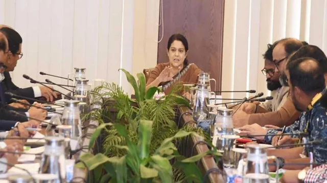 ঢাকার ১৯ খাল সংস্কারের মহাপরিকল্পনা করা হবে: পরিবেশ উপদেষ্টা