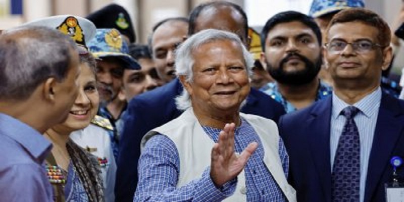 ভারতকে ব্যবহার করে শেখ হাসিনার প্রচারণা চালানো বিপজ্জনক: গার্ডিয়ানকে ড. ইউনূস