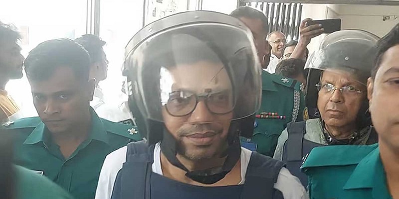 গরমের দিনে শীতের ‘সোয়েটার’ হারিয়ে যাওয়ার অভিযোগ পলকের