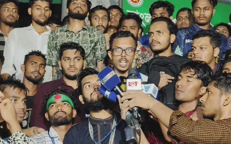 এবার সারা দেশে রেলপথ অবরোধের ঘোষণা