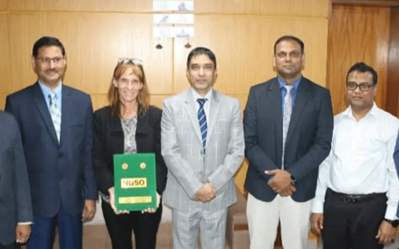 স্টারলিংককে লাইসেন্স হস্তান্তর করল বিটিআরসি
