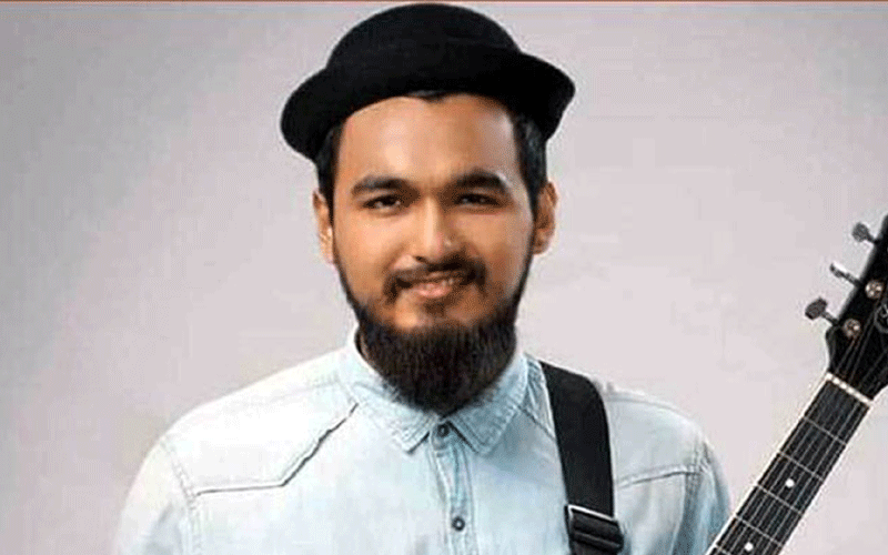 সংগীতশিল্পী নোবেল গ্রেপ্তার