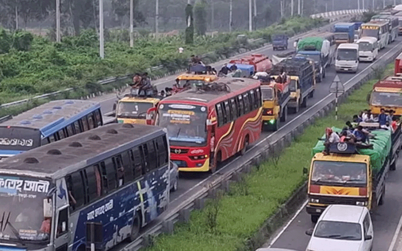 যমুনা সেতুর দুই প্রান্তে ৩০ কিলোমিটার যানজট