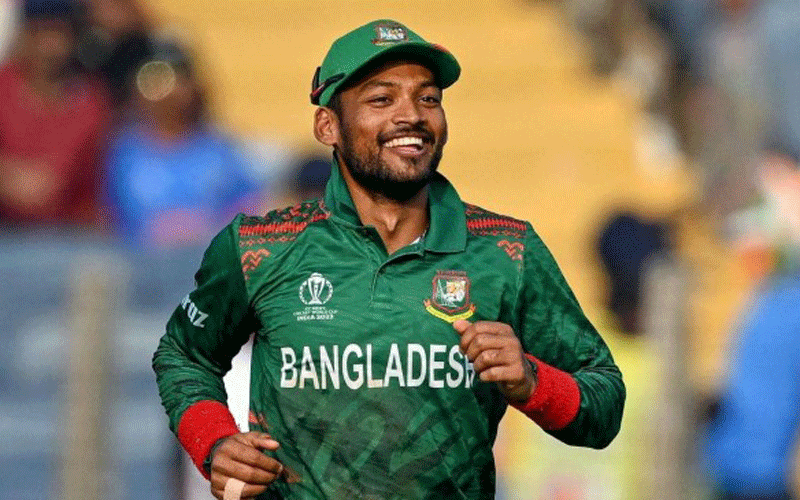 প্রথম বাংলাদেশি হিসেবে দুবার একই টেস্টে জোড়া সেঞ্চুরি করলেন শান্ত
