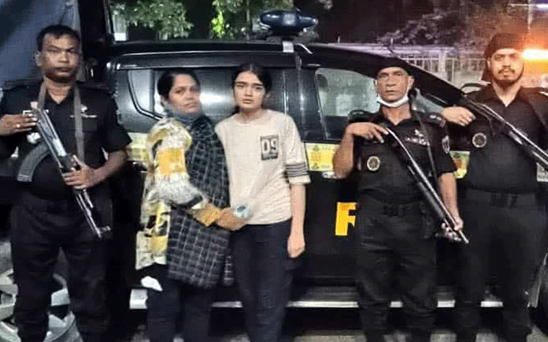 ‘নিখোঁজ’ এইচএসসি পরীক্ষার্থী মাহিরাকে সাভার থেকে উদ্ধার