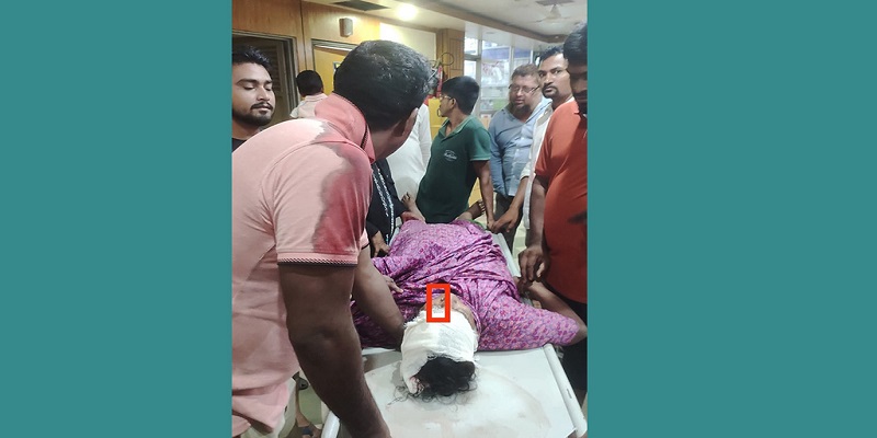 ঘরে ঢুকে ছুরিকাঘাত,আ.লীগ নেতার মায়ের মৃত্যু