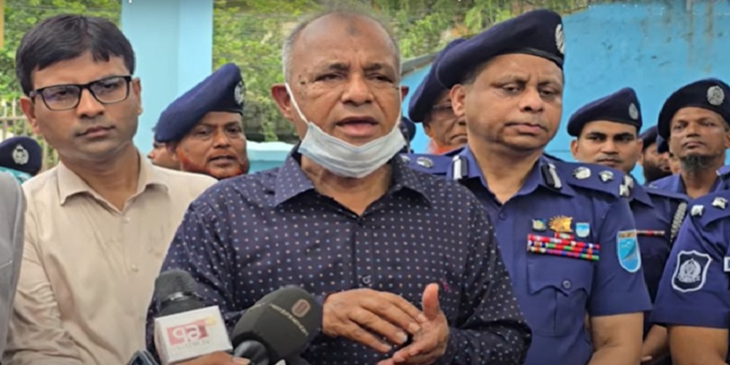 মিটফোর্ডের হত্যায় জড়িতদের আইনের আওতায় আনা হচ্ছে: স্বরাষ্ট্র উপদেষ্টা