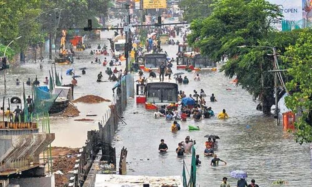 গত ২৪ ঘণ্টায় মুম্বাই ও মহারাষ্ট্রে ৬ জনের প্রাণহানি