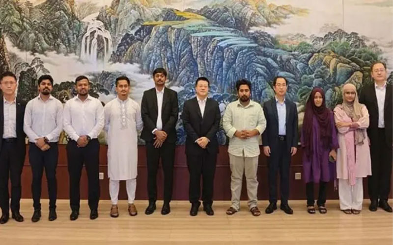 মালয়েশিয়া থেকে ফিরেই চীন সফরে যাবেন নাহিদ