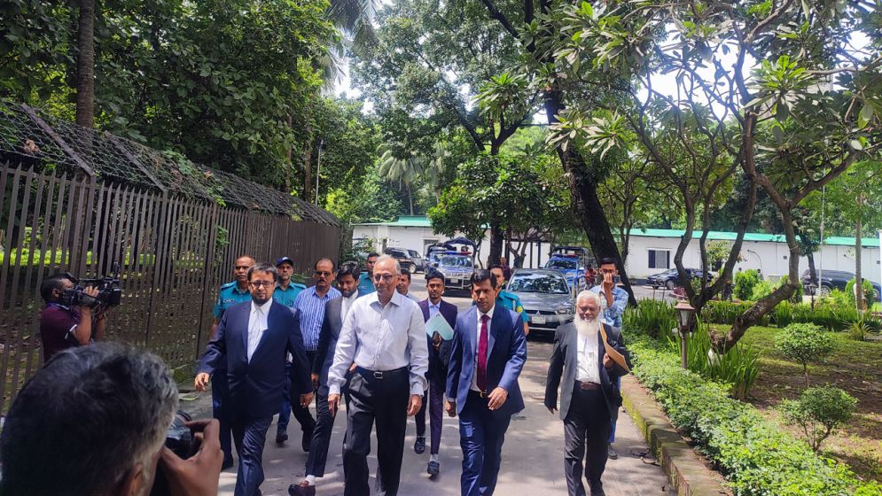 শেখ হাসিনার বিরুদ্ধে সাক্ষ্য দিচ্ছেন মাহমুদুর রহমান